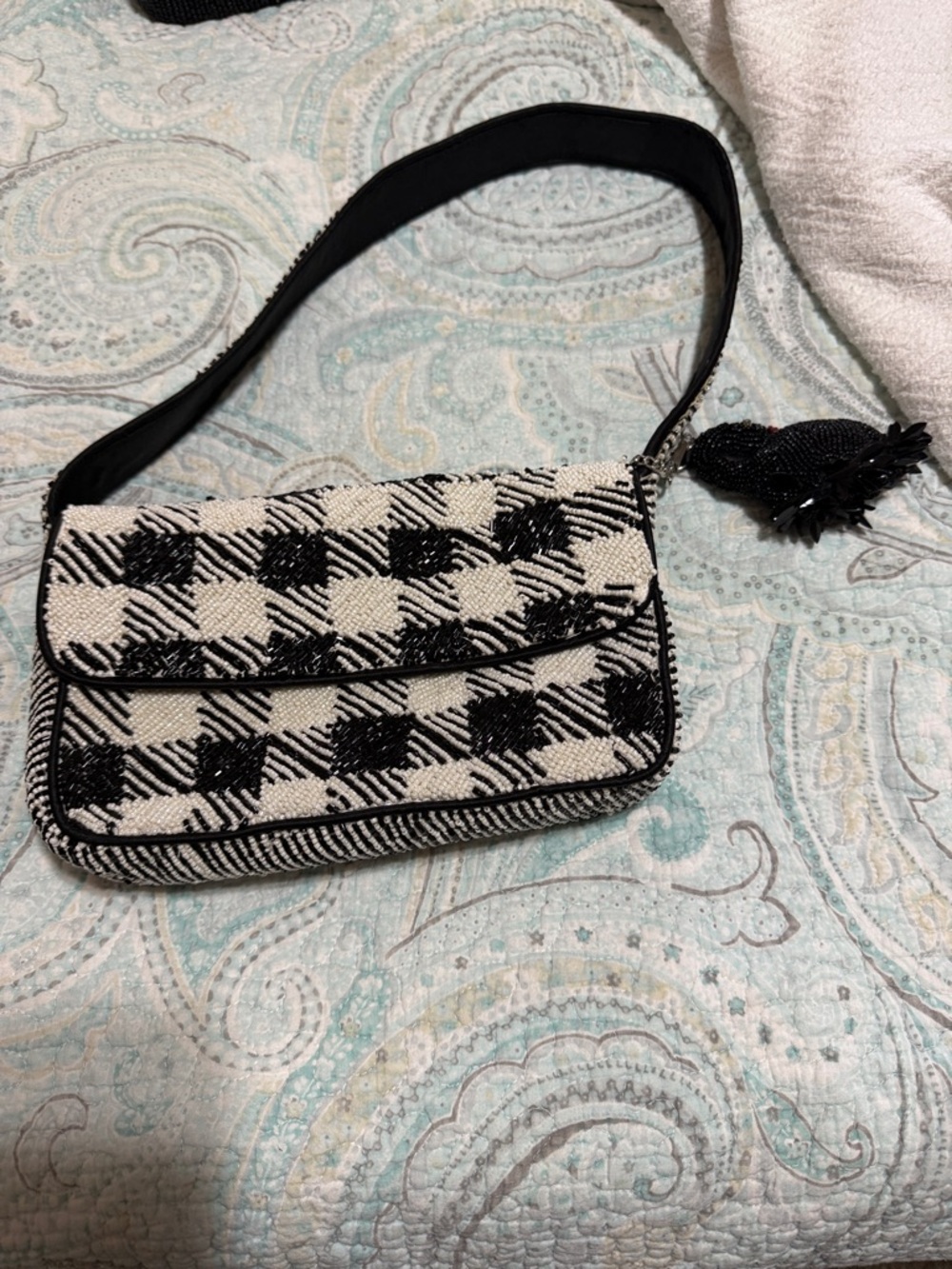 Black & White Houndstooth Shoulder Bag
